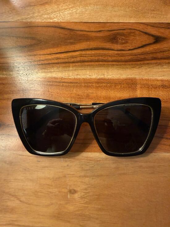Diff Accessories - DIFF EYEWEAR WOMENS BECKY IV CAT EYE POLARIZED SUNGLASSES BLACK  GOLD INLAY